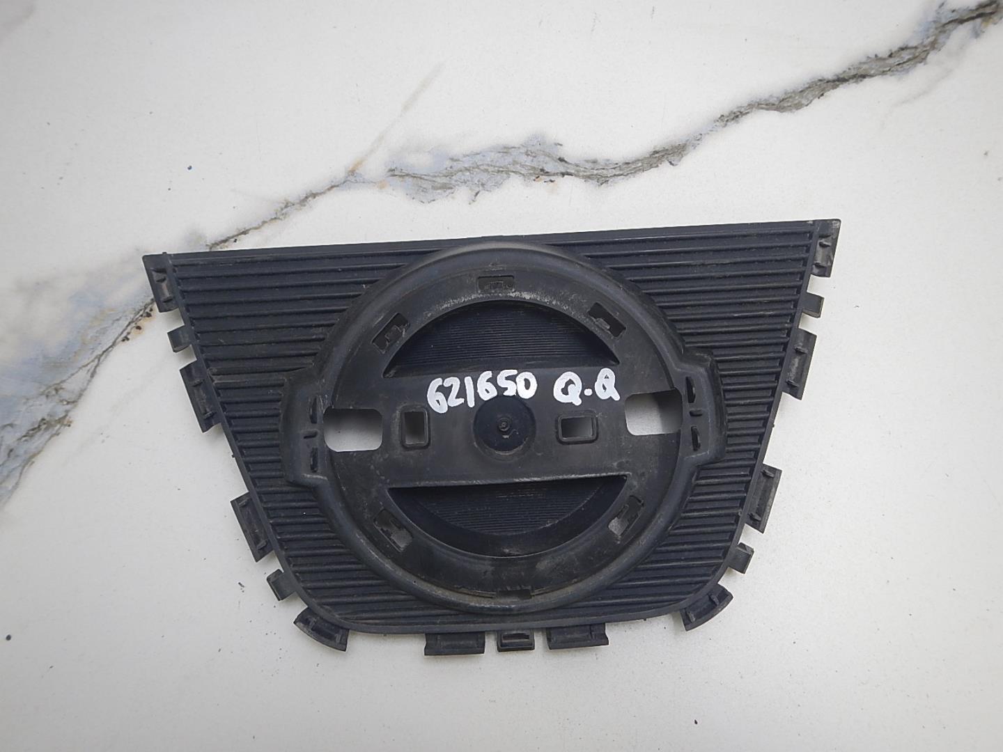 Накладка на решетку радиатора