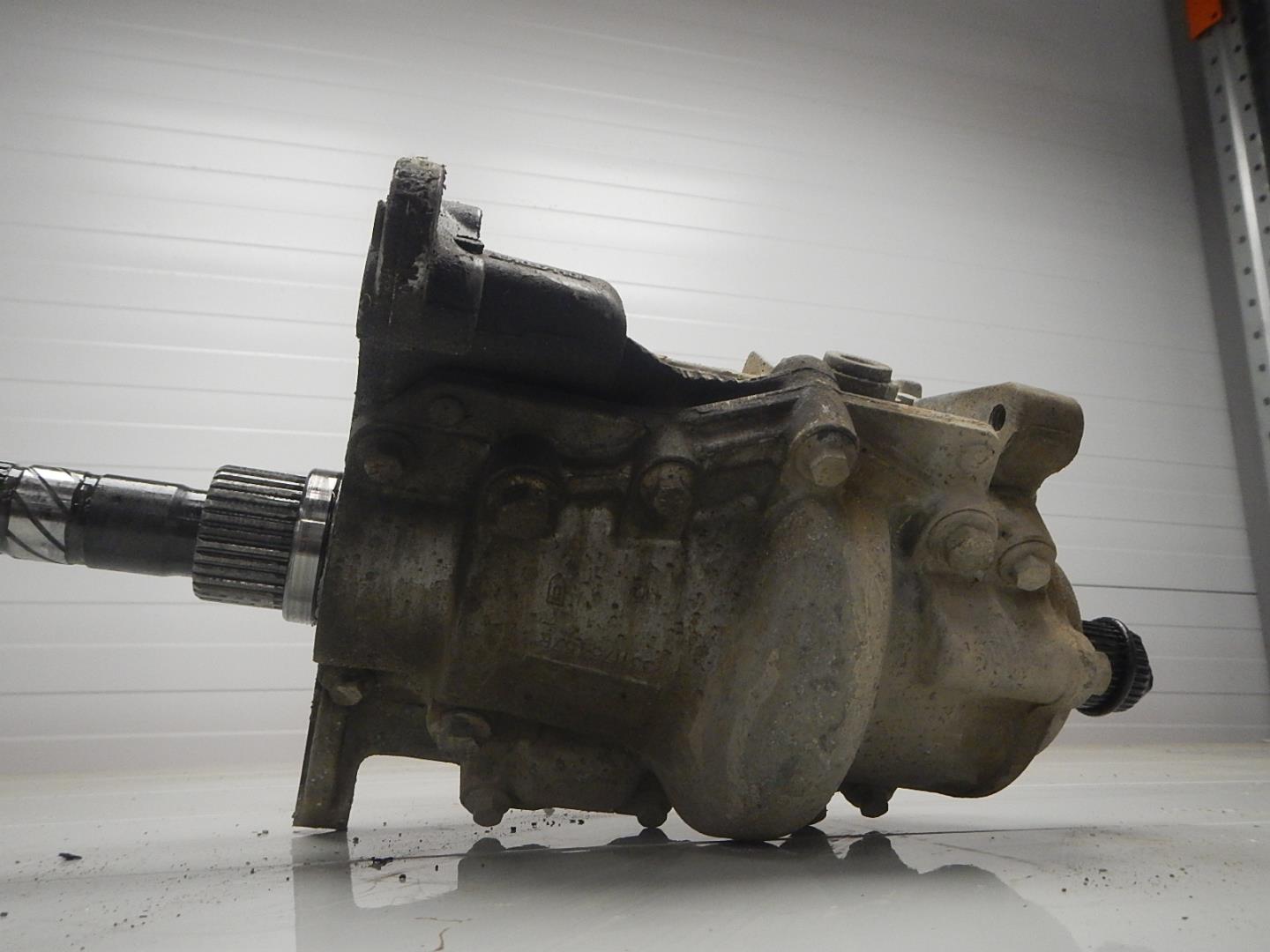 Коробка раздаточная