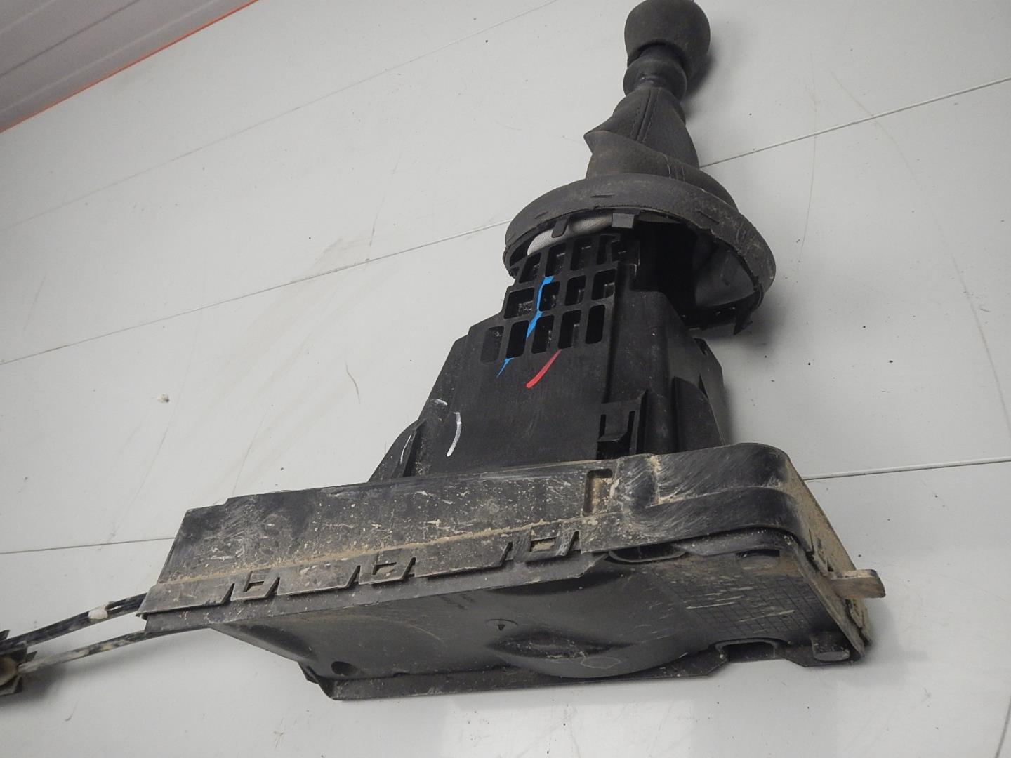 Кулиса МКПП / АКПП