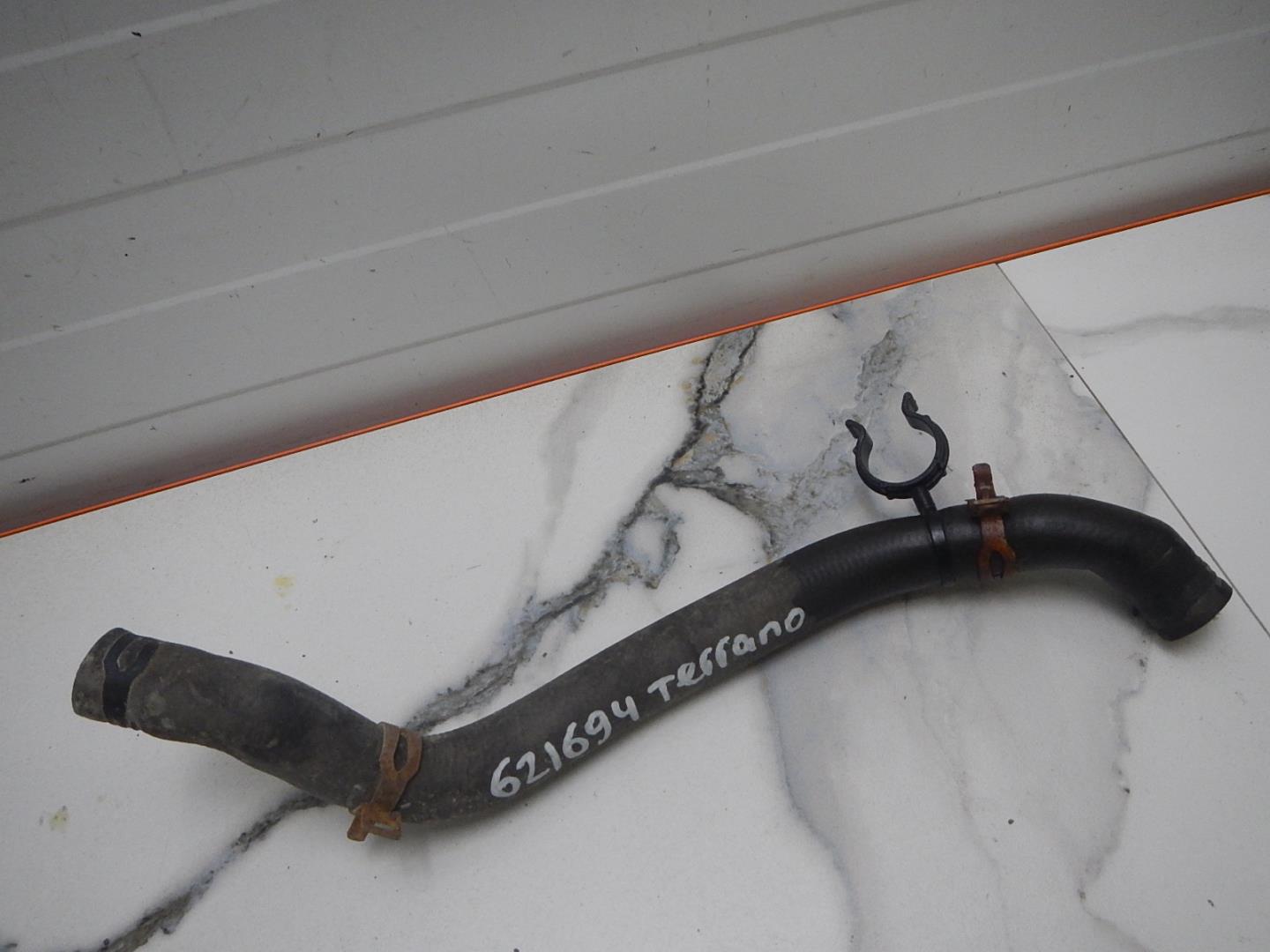 Патрубок отопителя