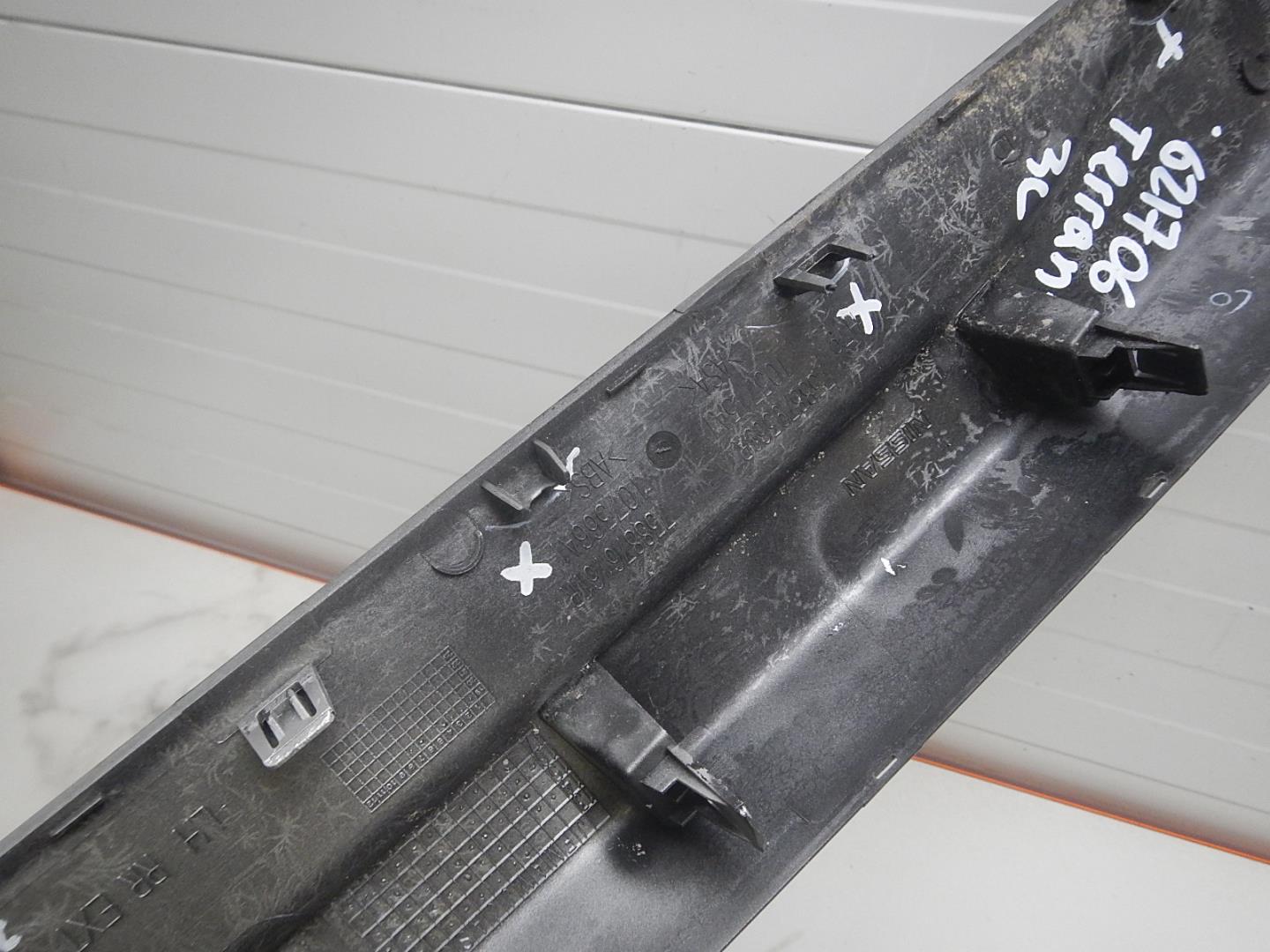 Накладка (кузов наружные)