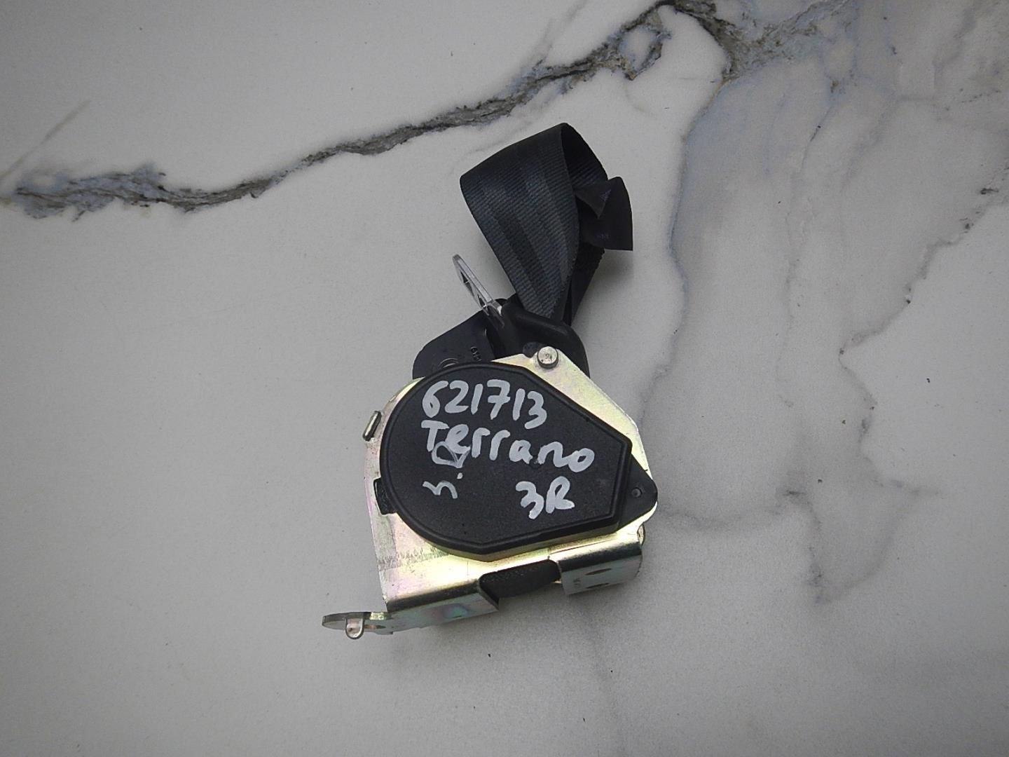 Ремень безопасности