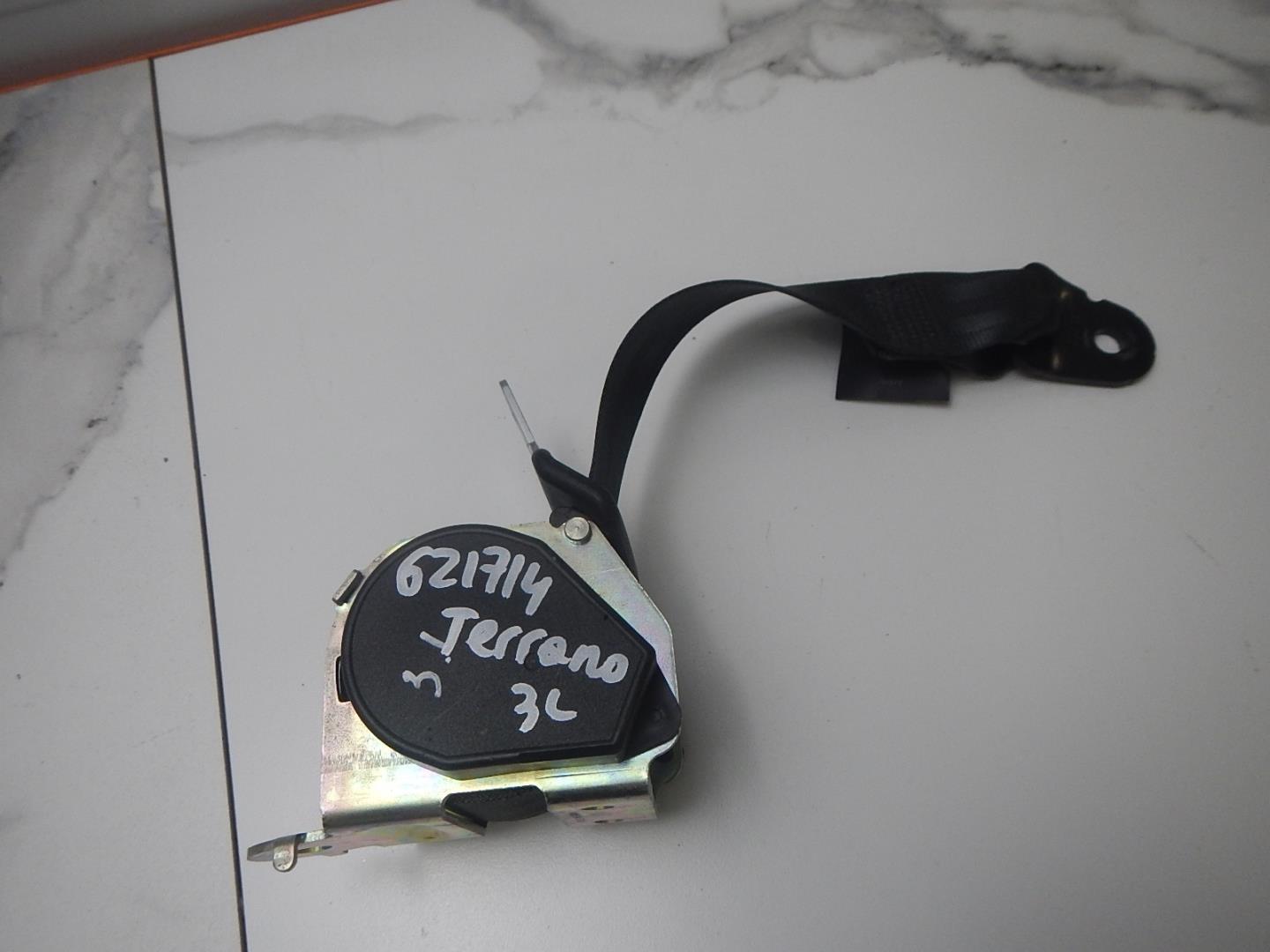 Ремень безопасности