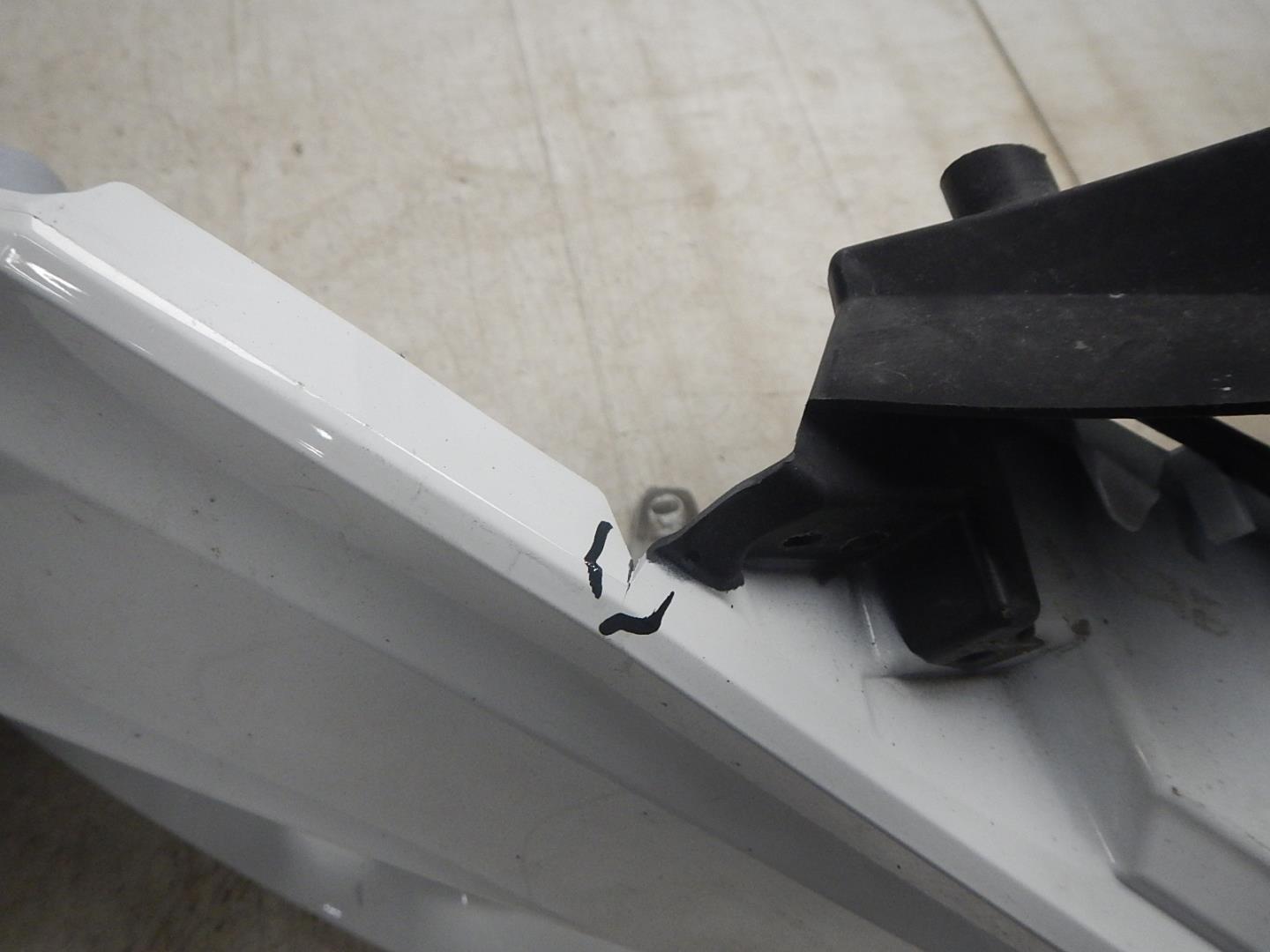 Бампер передний