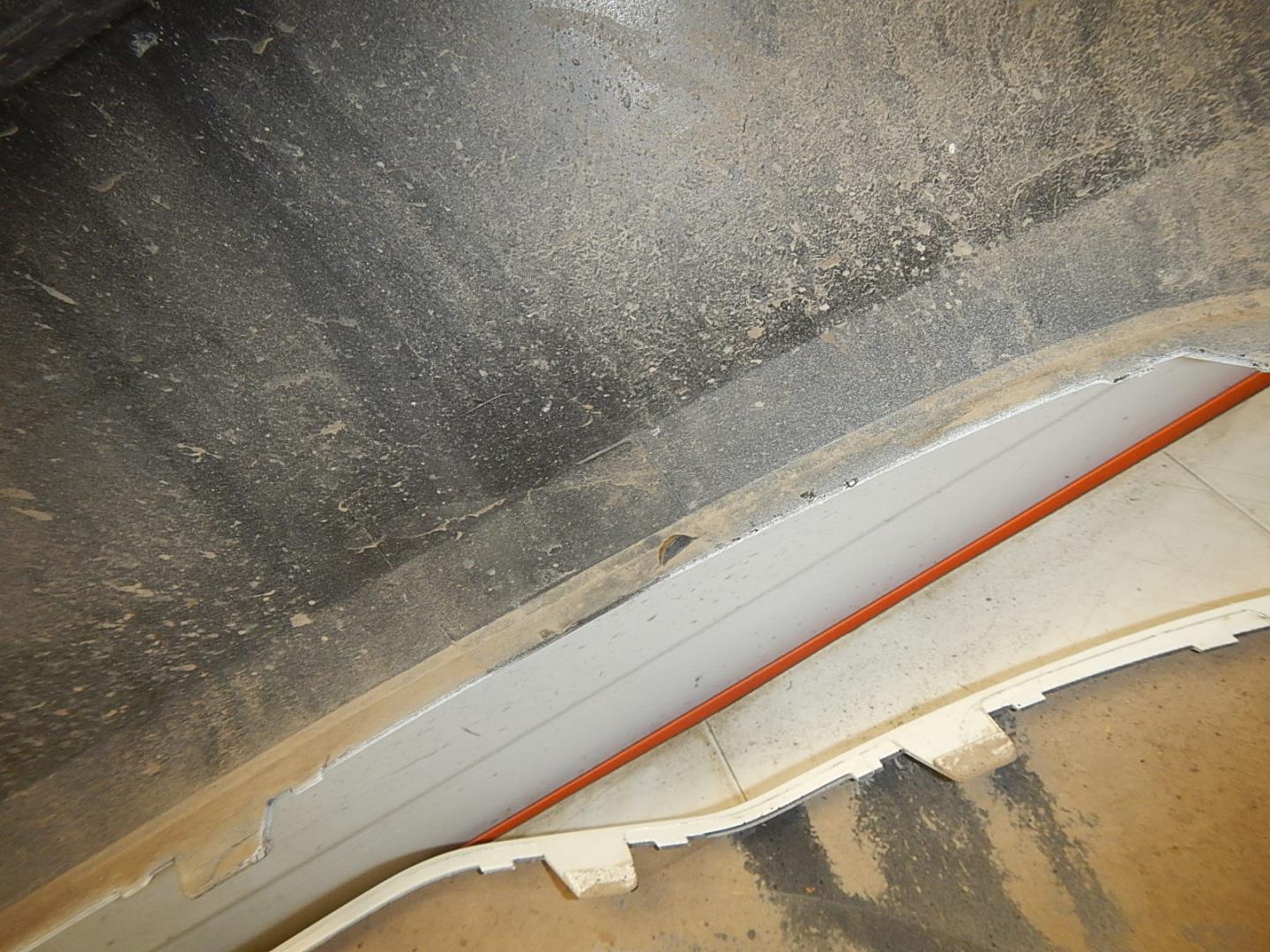 Бампер задний