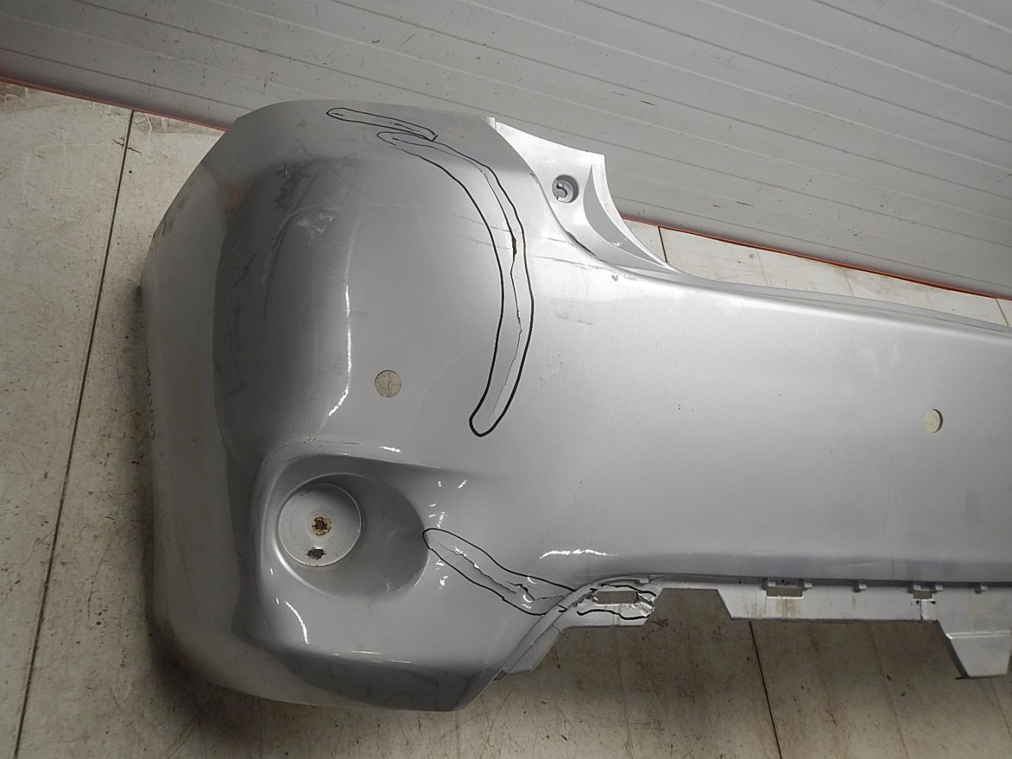 Бампер задний