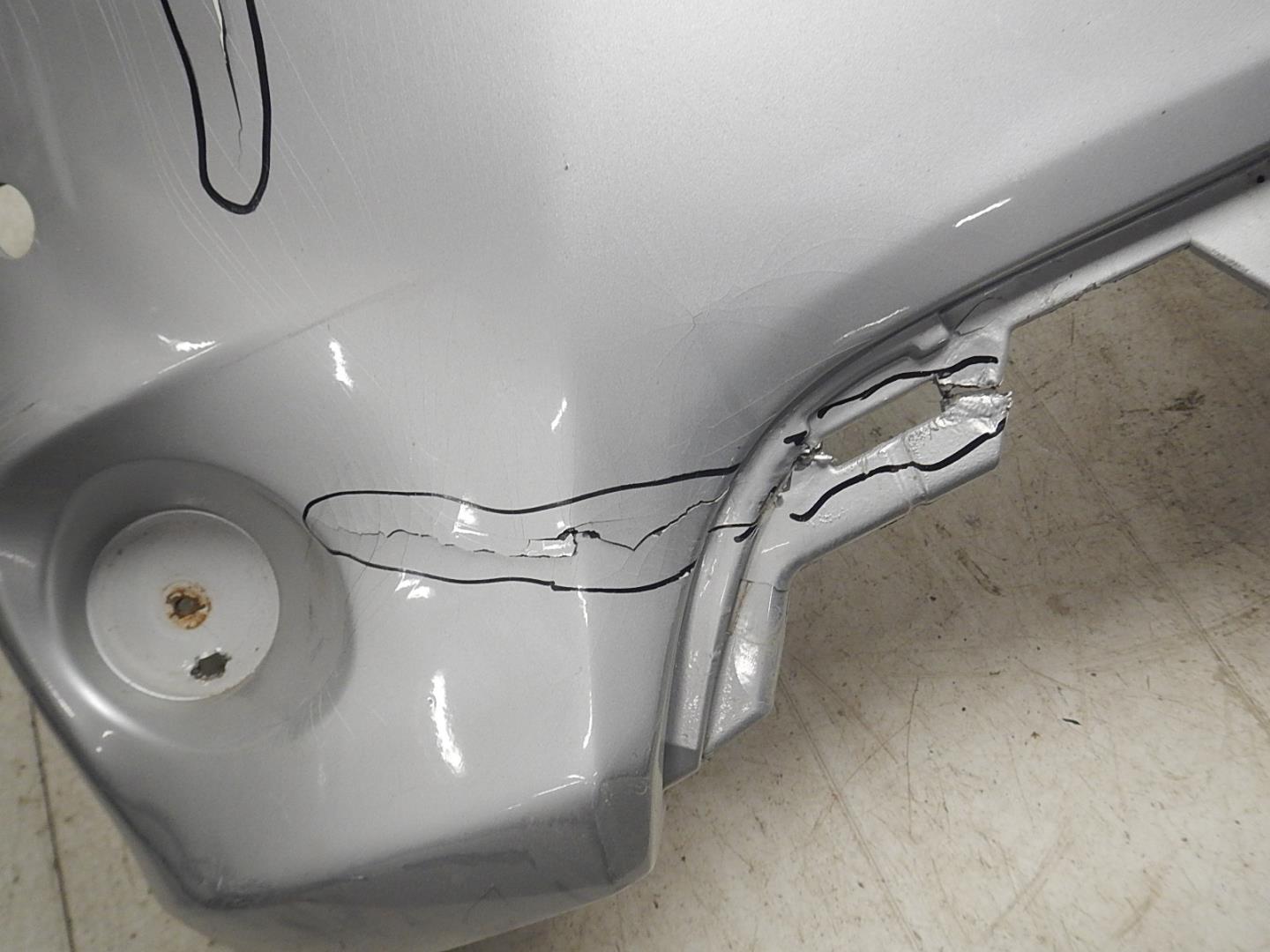 Бампер задний