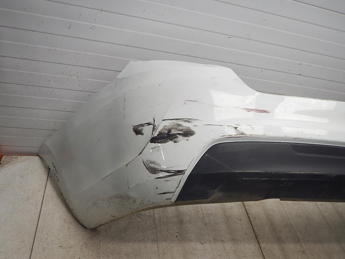 Бампер задний