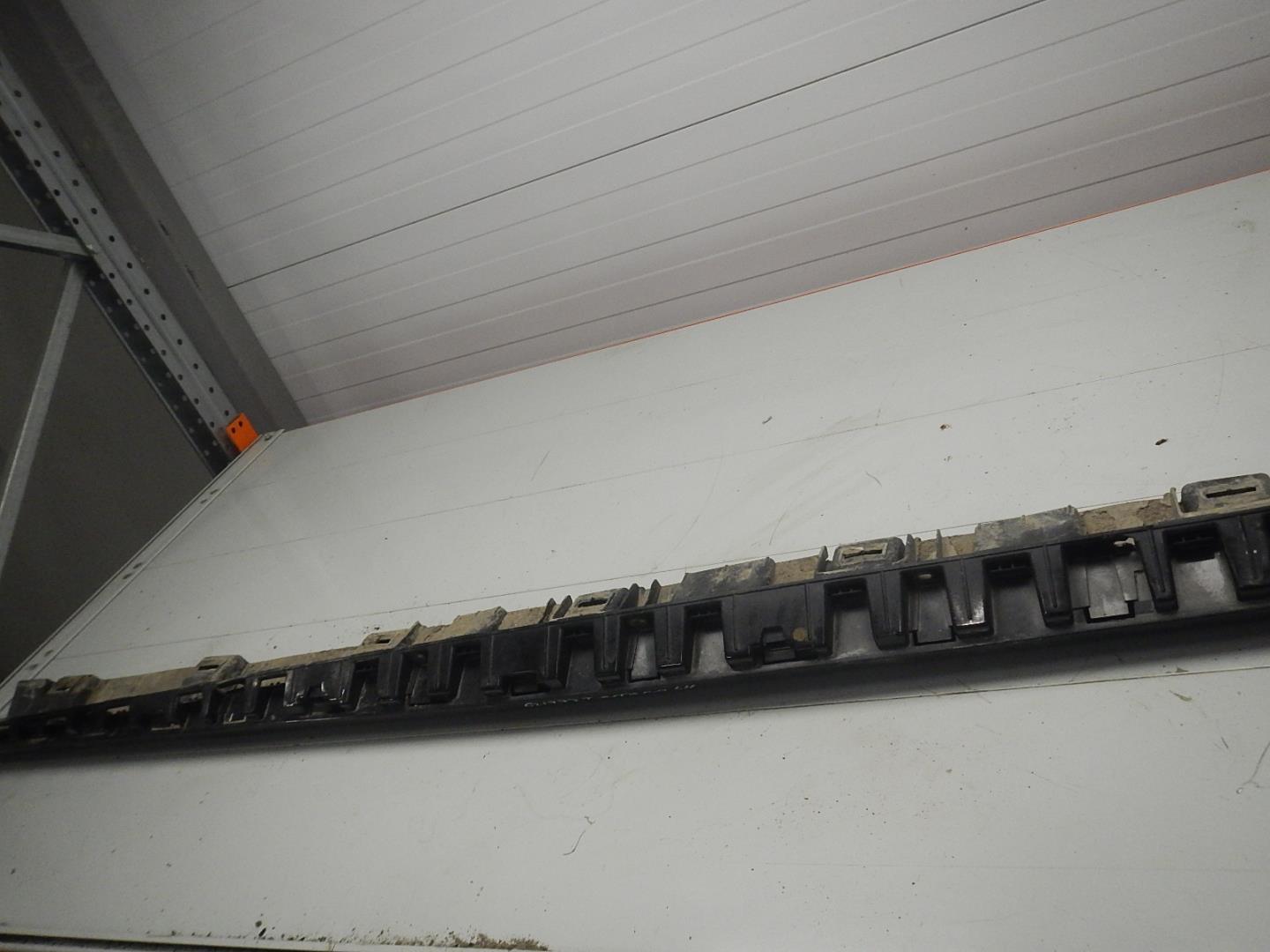 Накладка на порог (наружная)