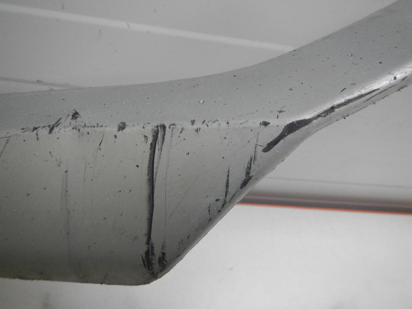 Накладка переднего бампера