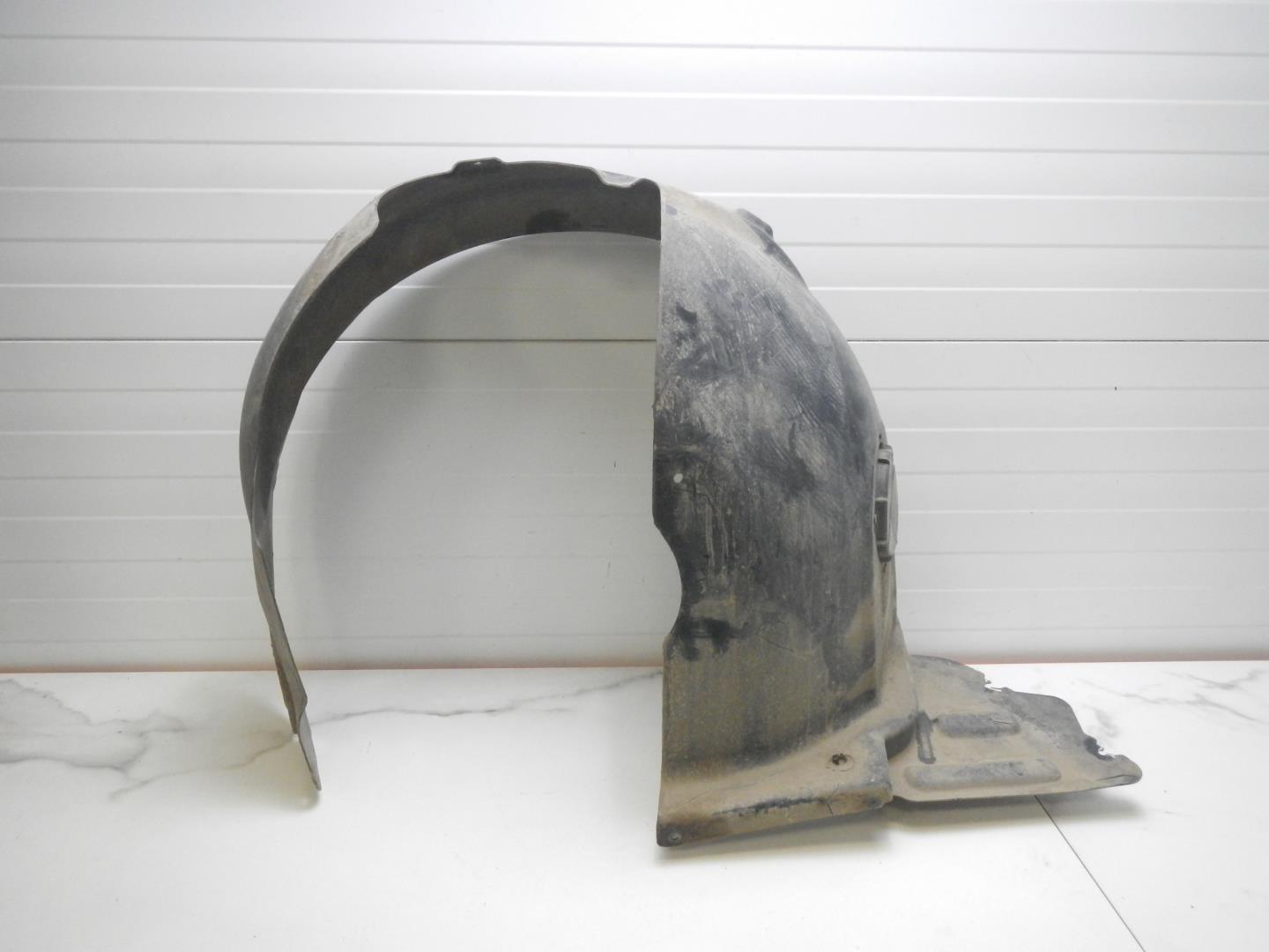 Локер передний левый