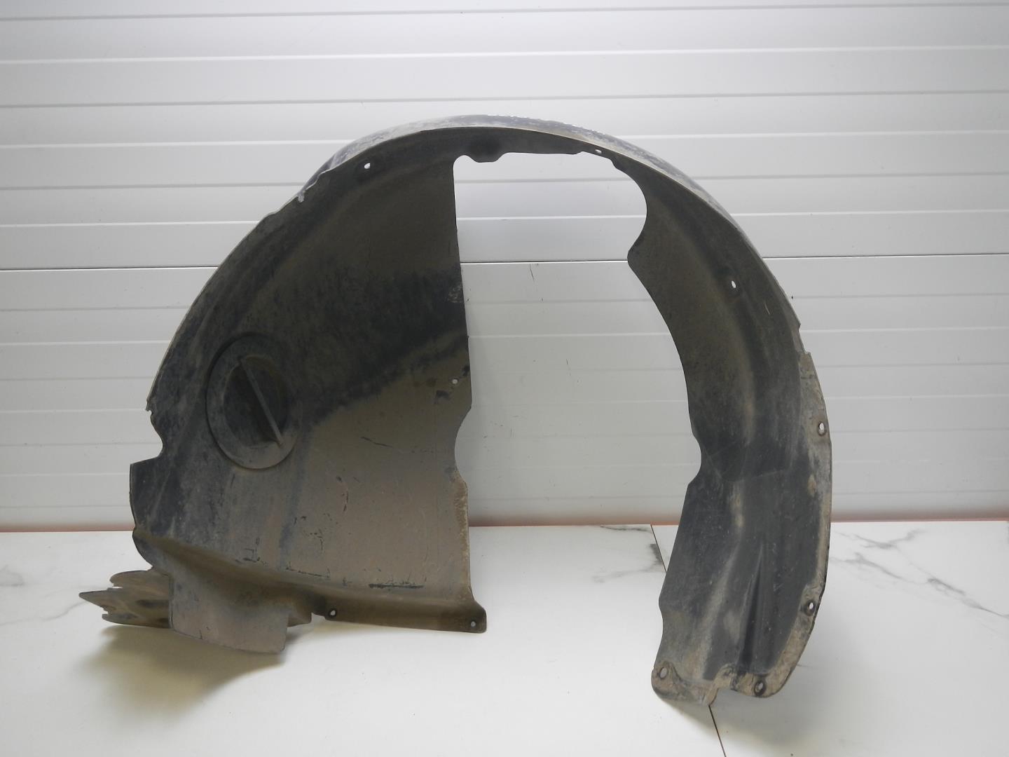 Локер передний левый