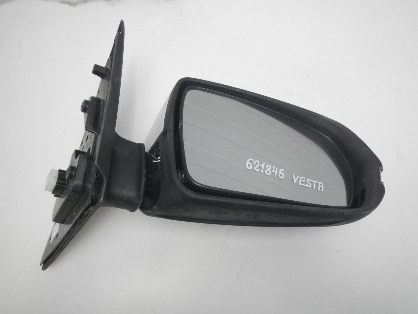 Зеркало правое электрическое