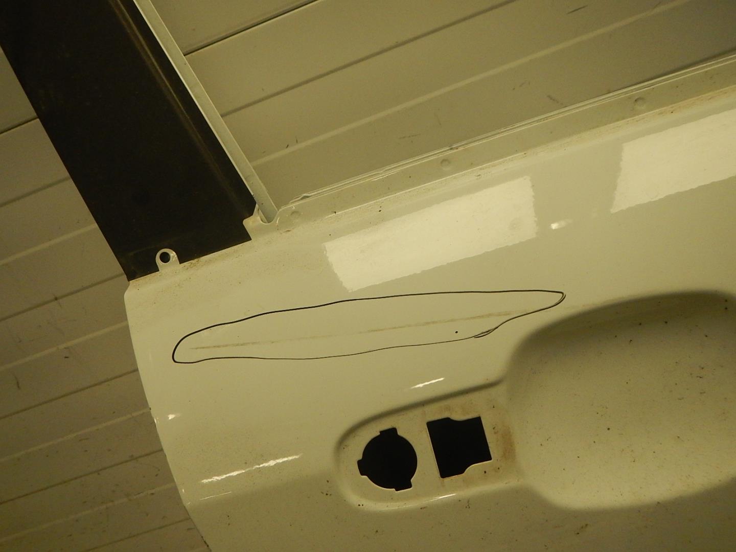 Дверь передняя правая