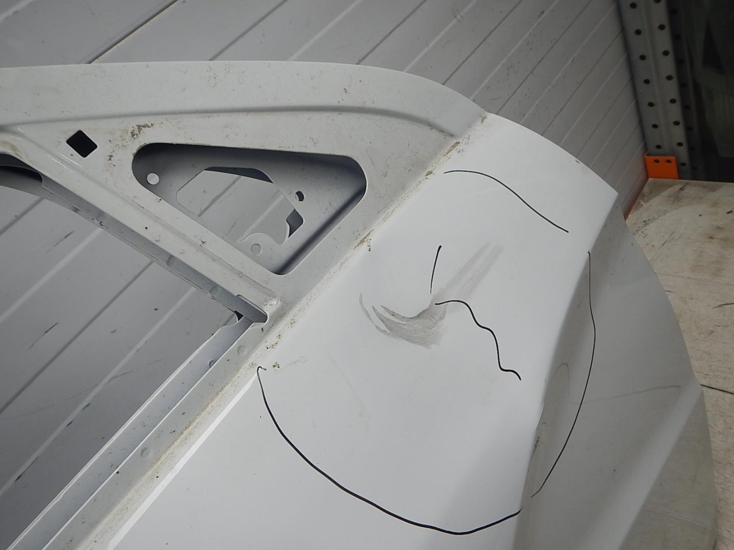 Дверь передняя правая