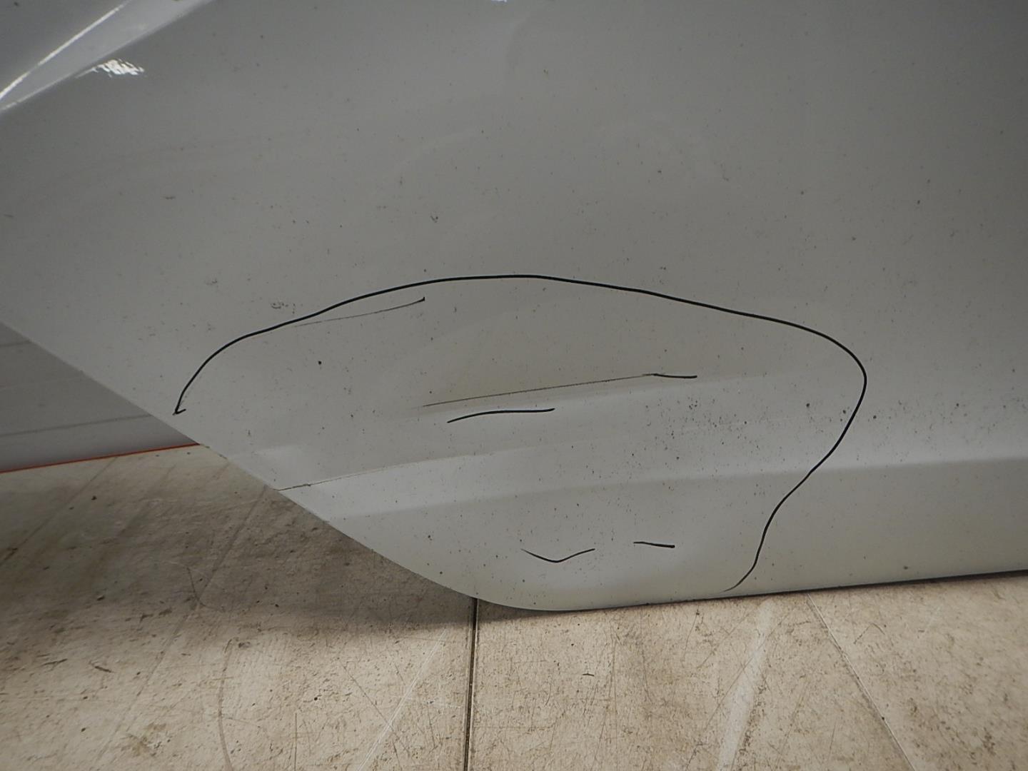 Дверь задняя правая