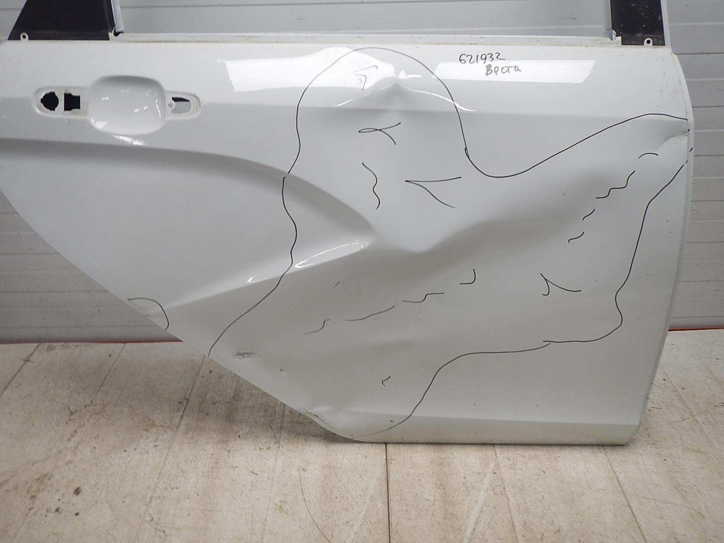 Дверь задняя правая