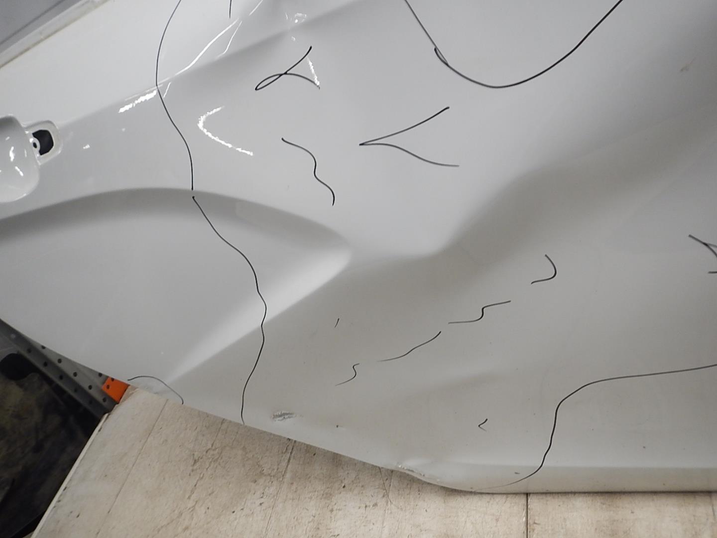 Дверь задняя правая