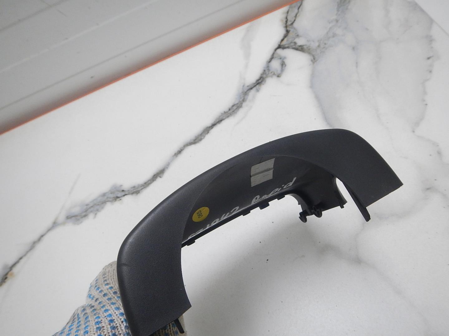 Кожух рулевой колонки