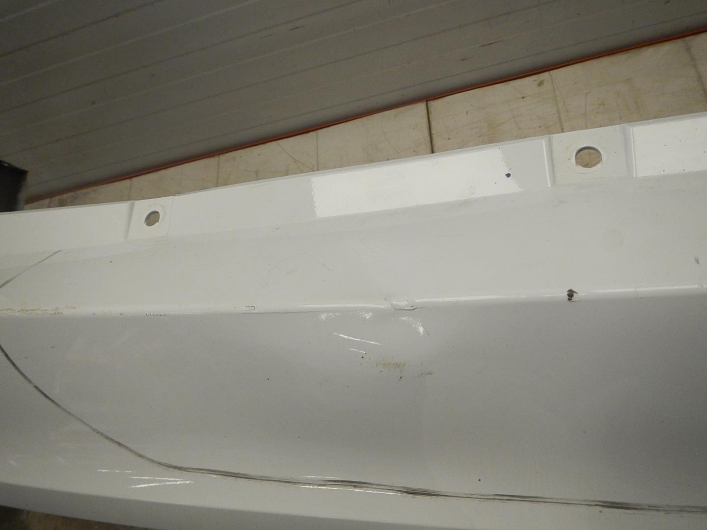 Бампер задний