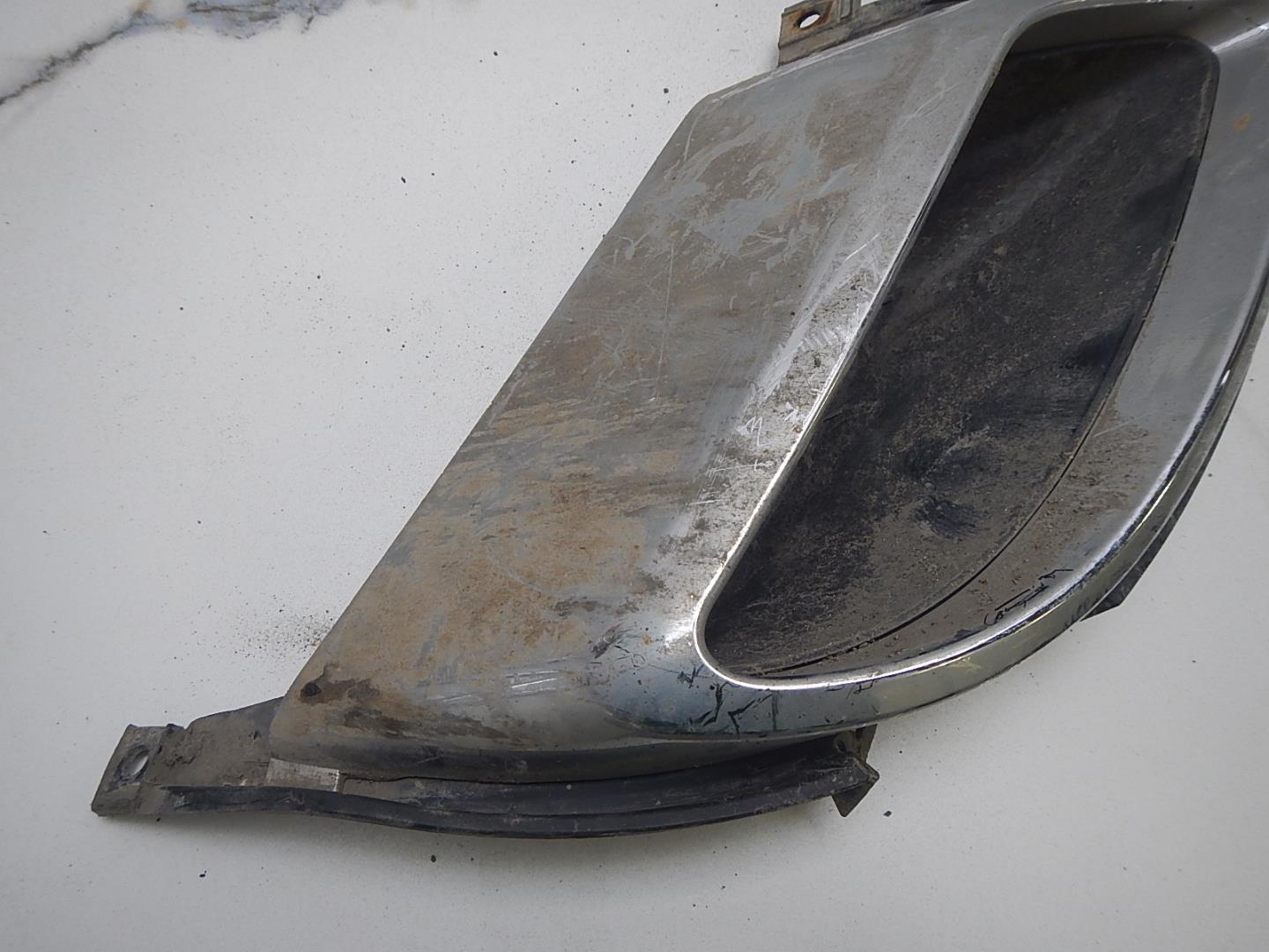 Накладка заднего бампера правая