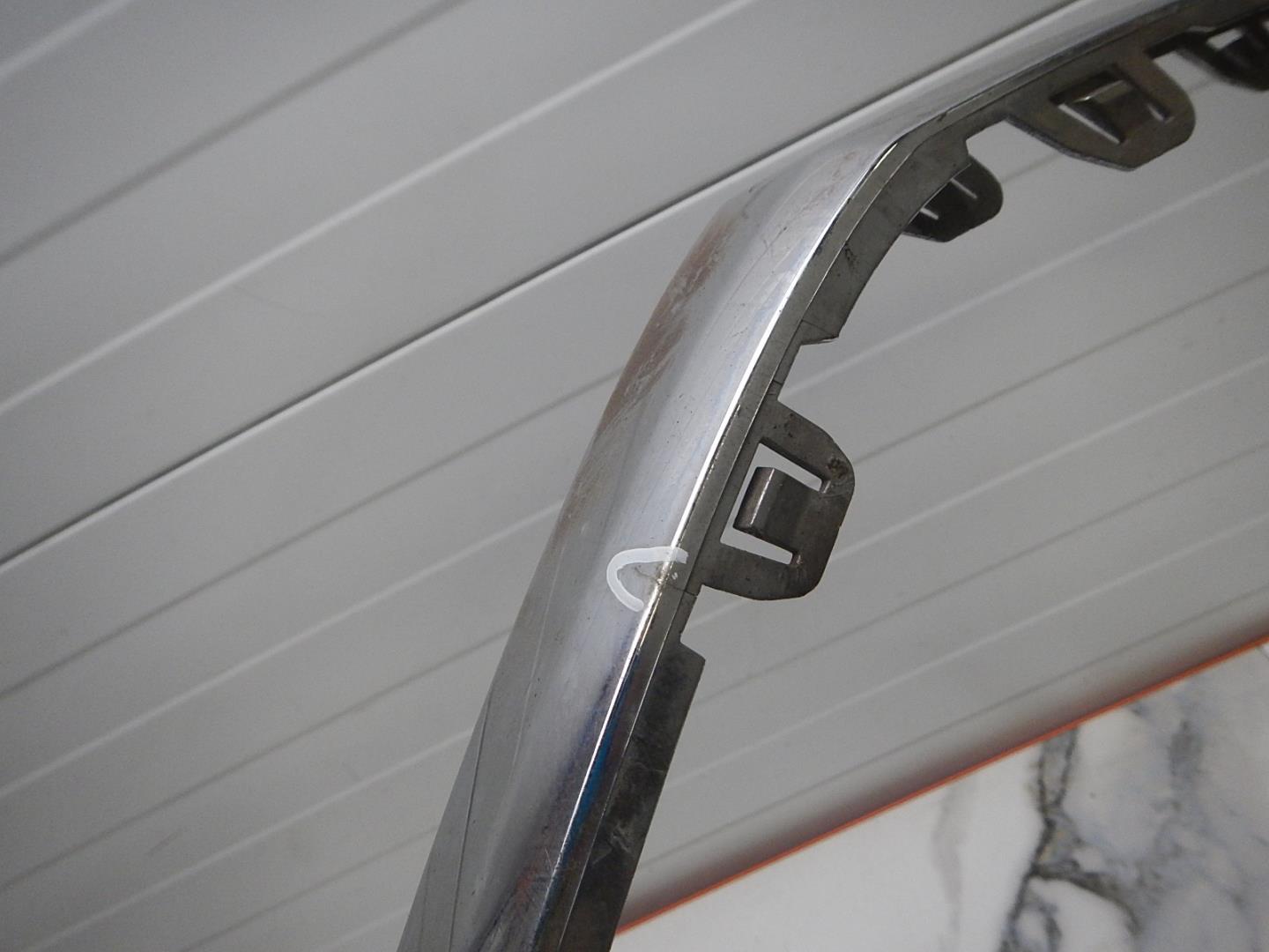 Молдинг заднего бампера