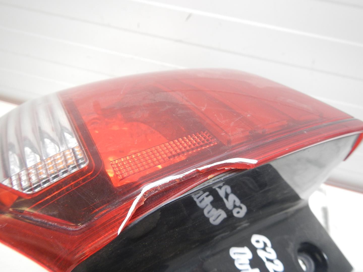 Фонарь задний левый