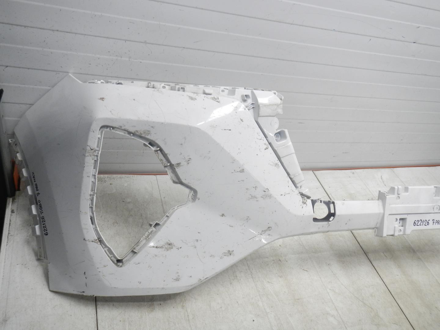 Бампер передний