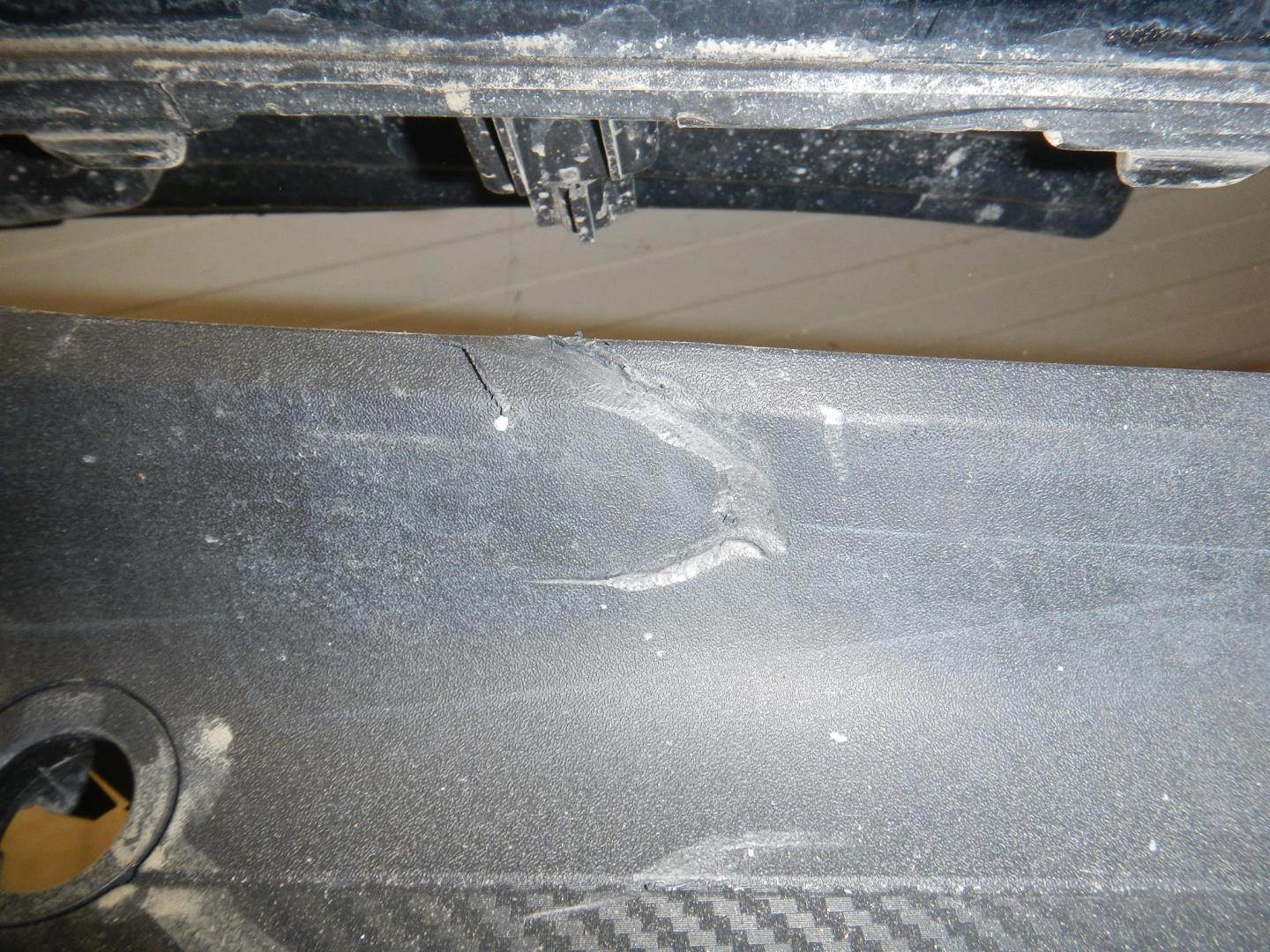 Бампер задний