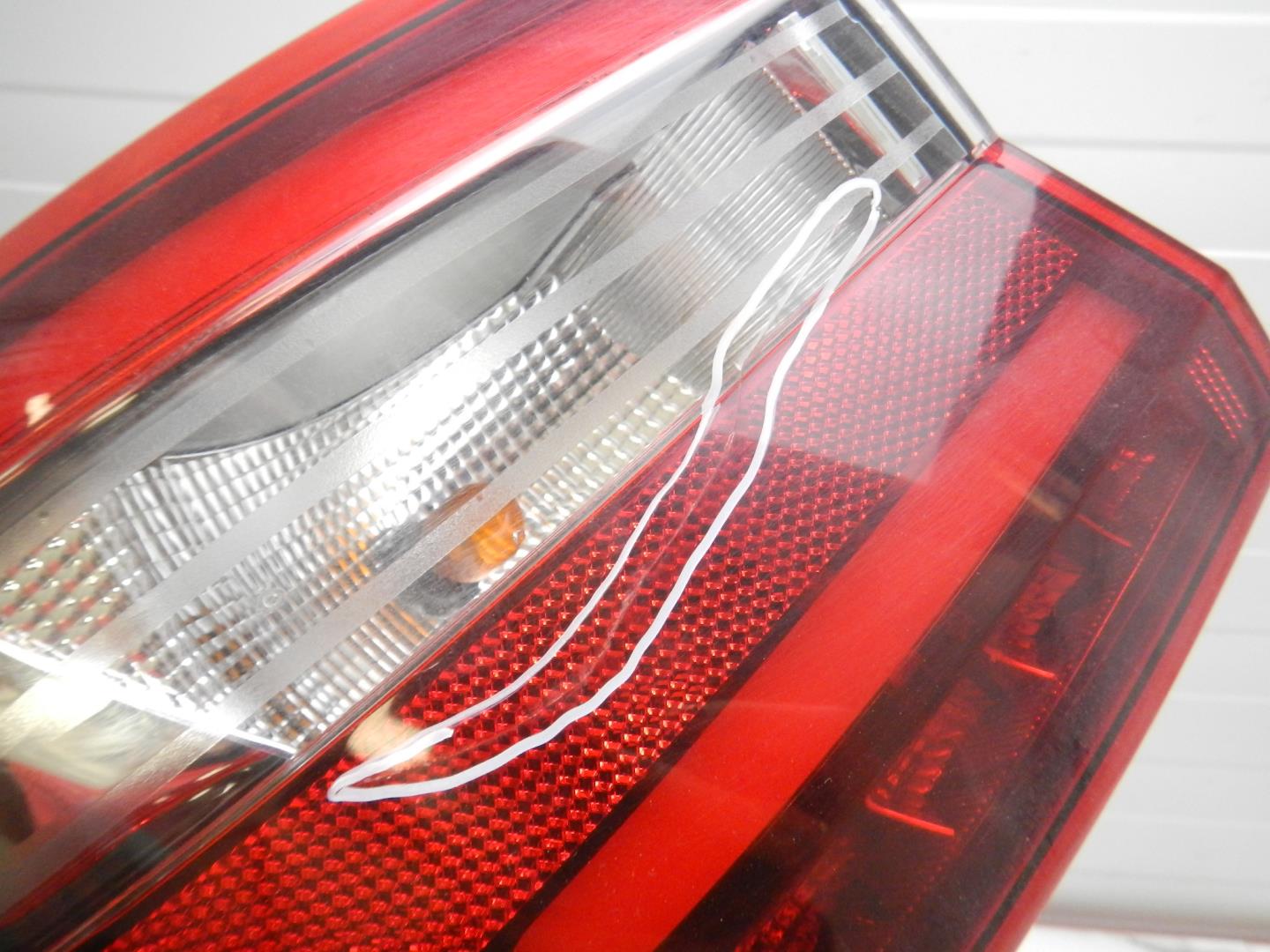 Фонарь задний левый