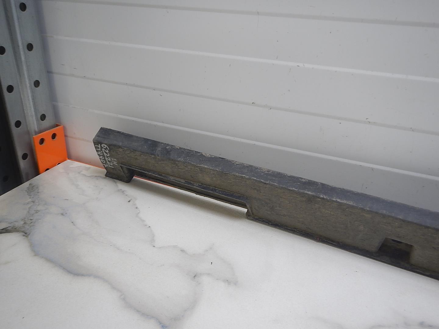 Накладка на порог (наружная)