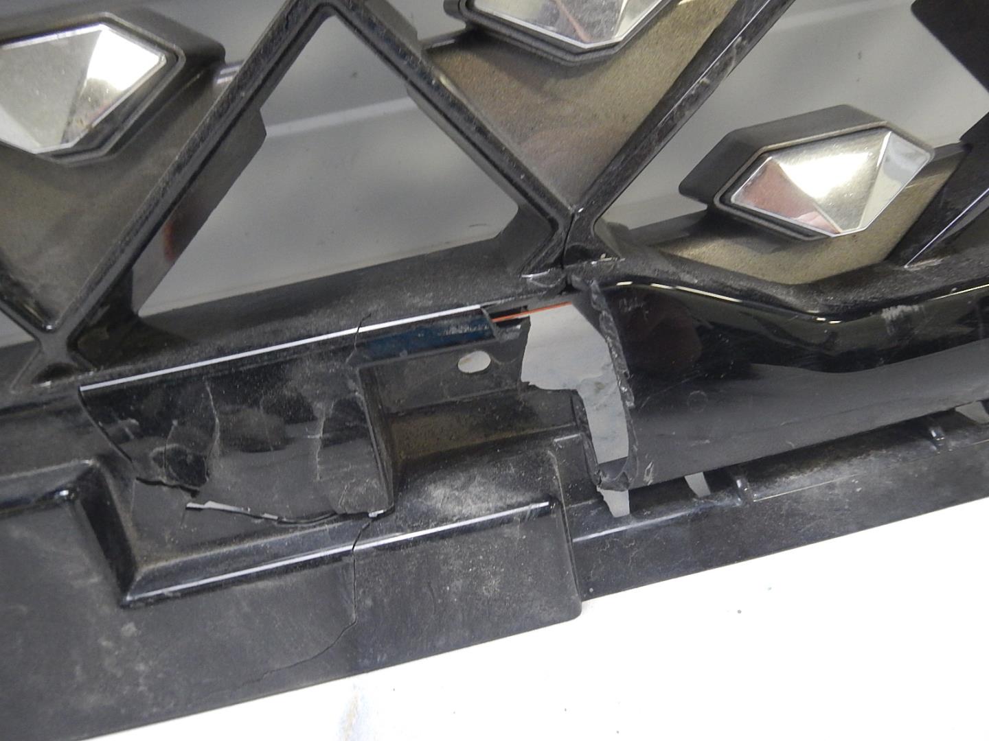 Решетка радиатора