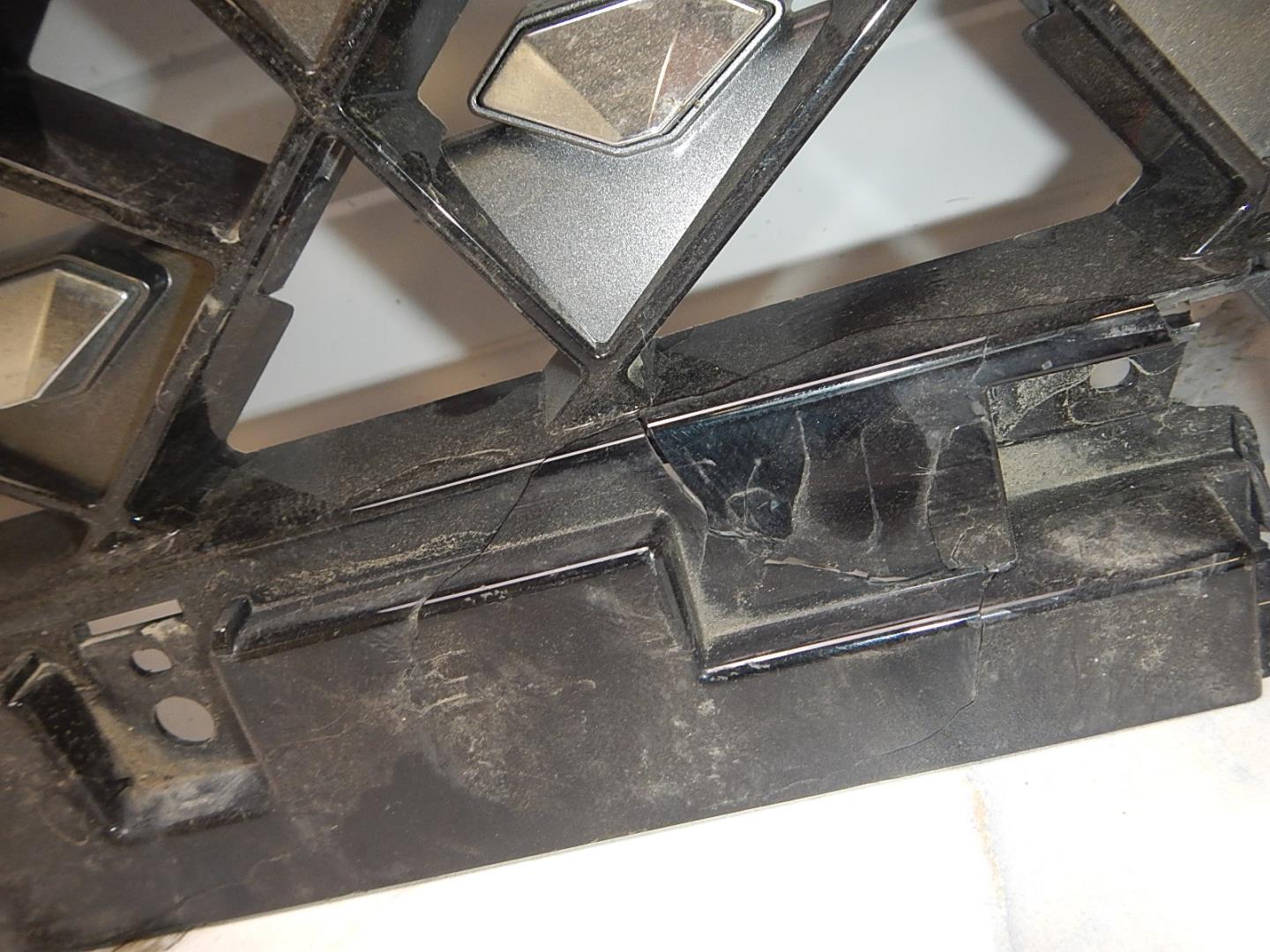 Решетка радиатора