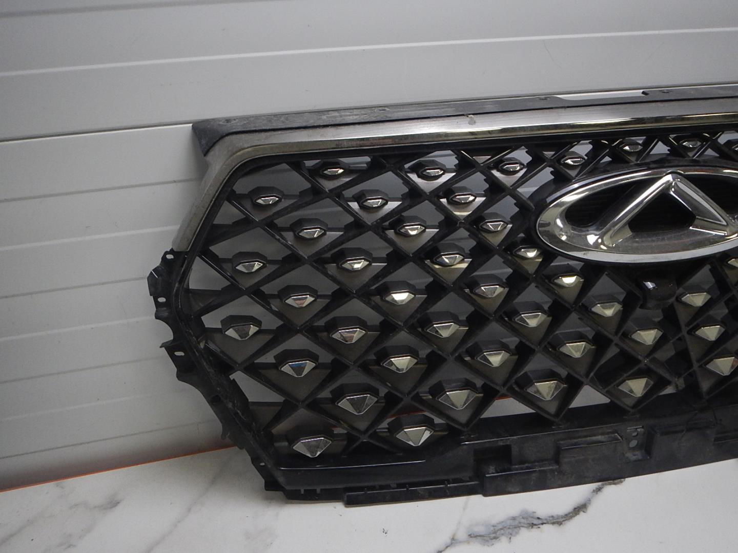 Решетка радиатора