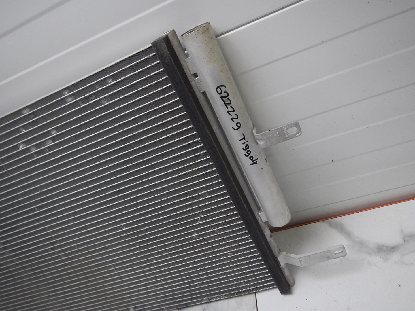 Радиатор кондиционера / конденсер