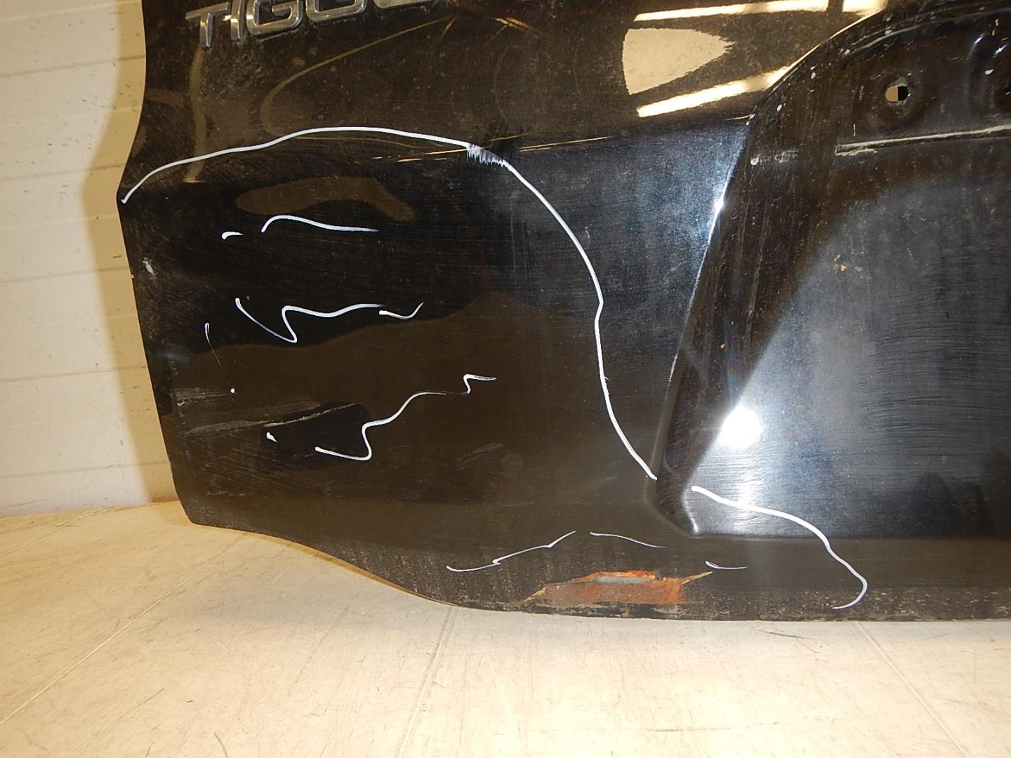 Дверь багажника