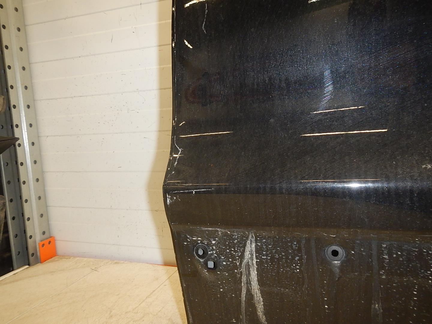 Дверь задняя левая