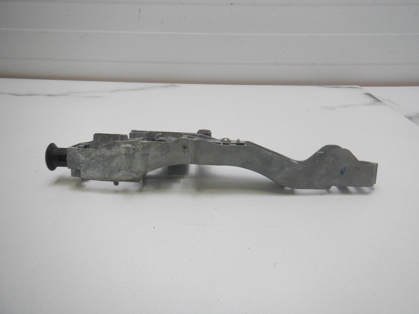 Кронштейн ручки