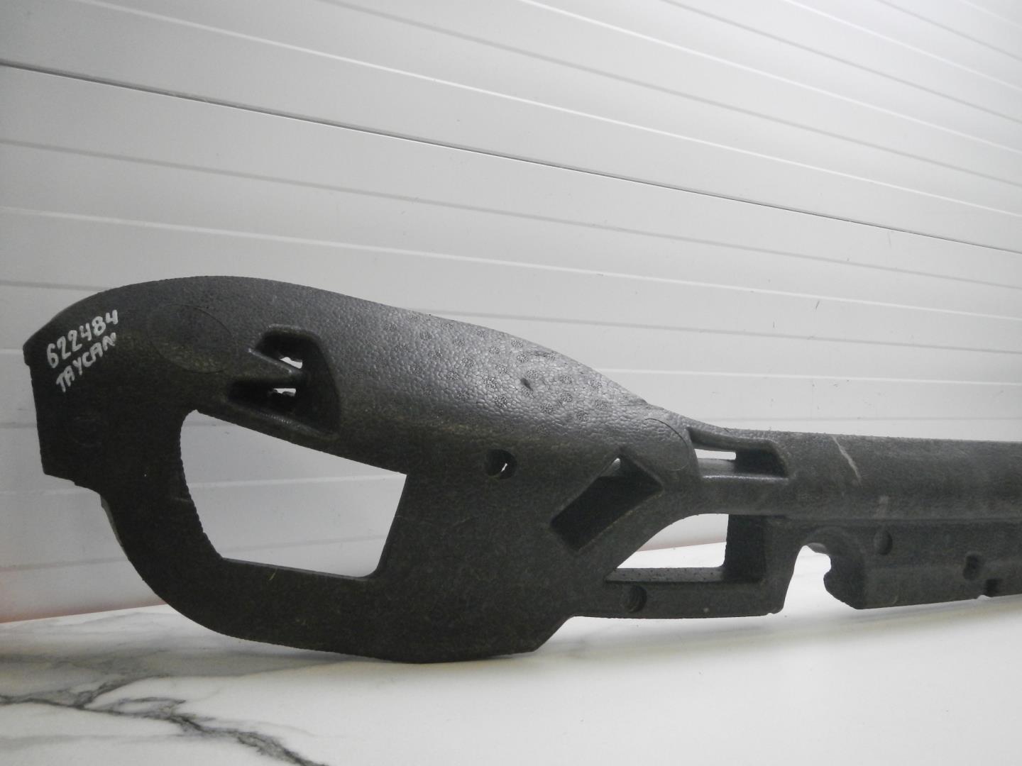 Наполнитель переднего бампера