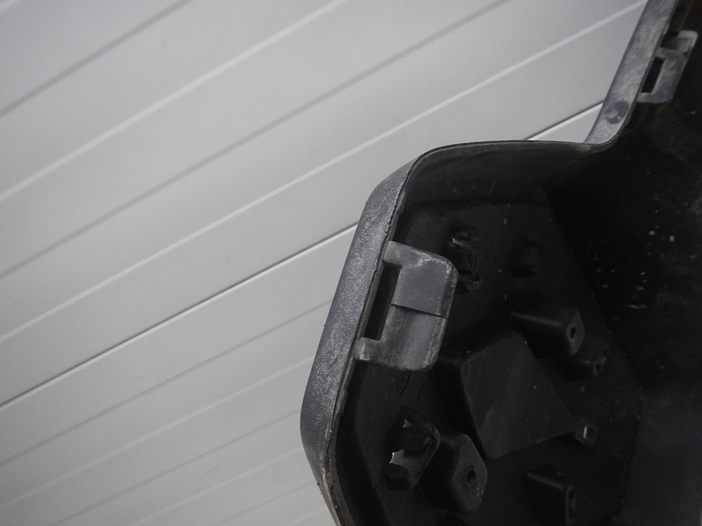 Накладка на решетку радиатора