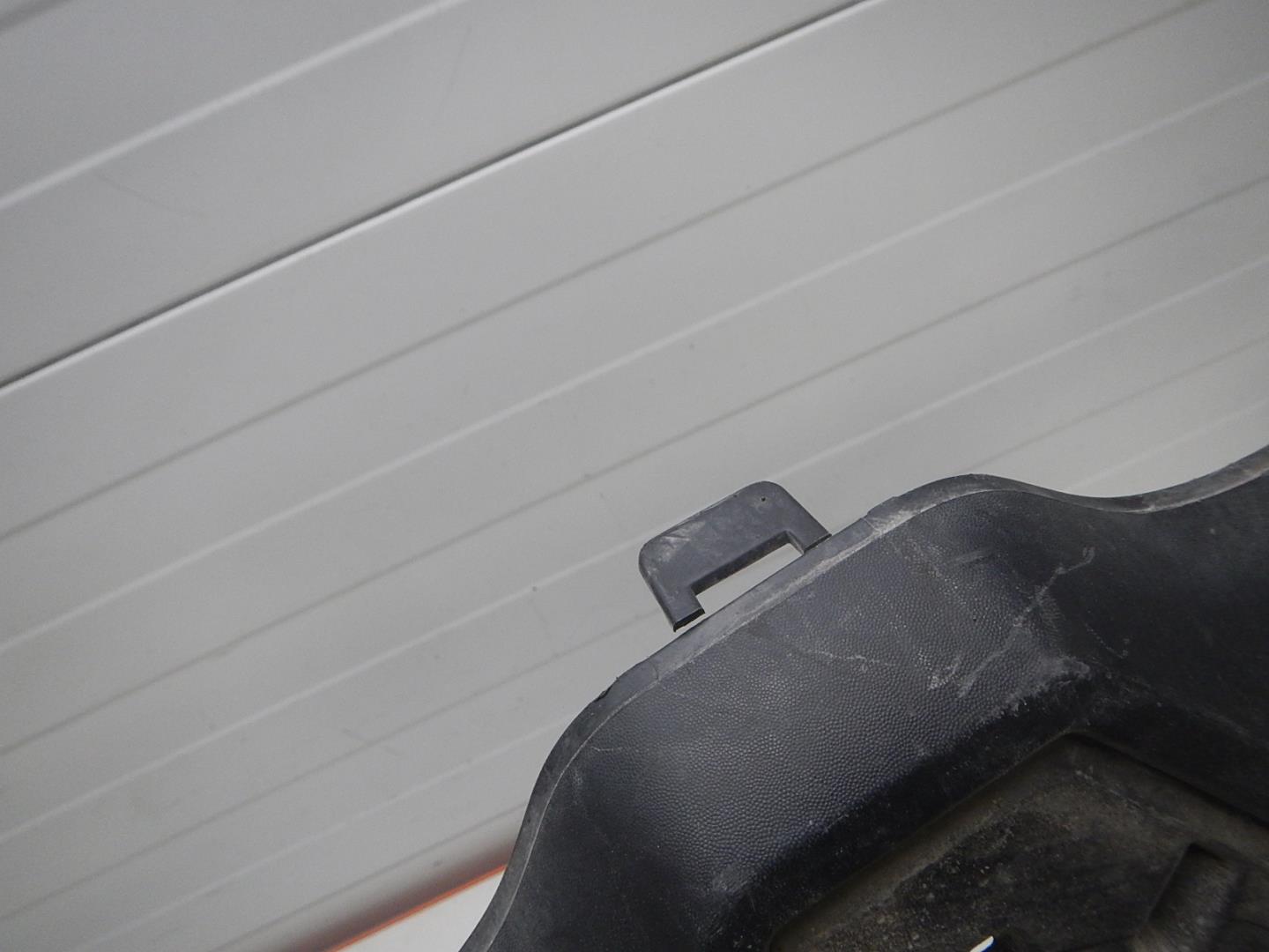 Накладка на решетку радиатора