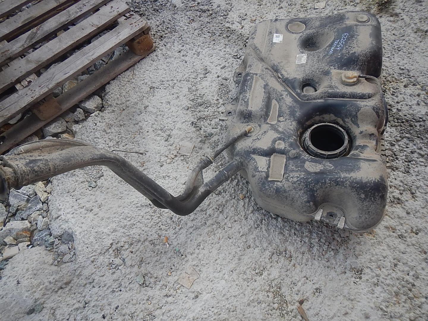 Бак топливный