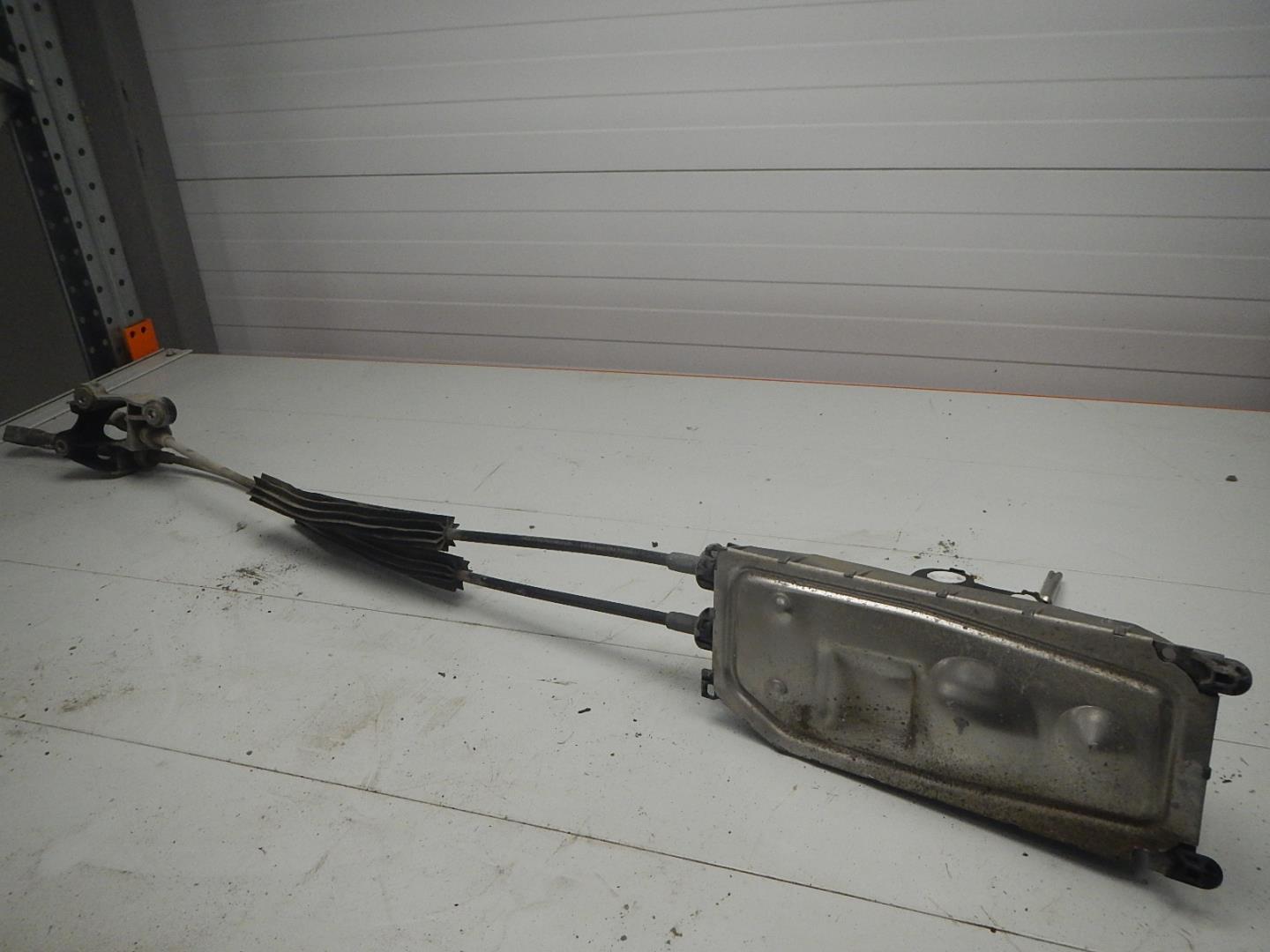 Кулиса МКПП / АКПП