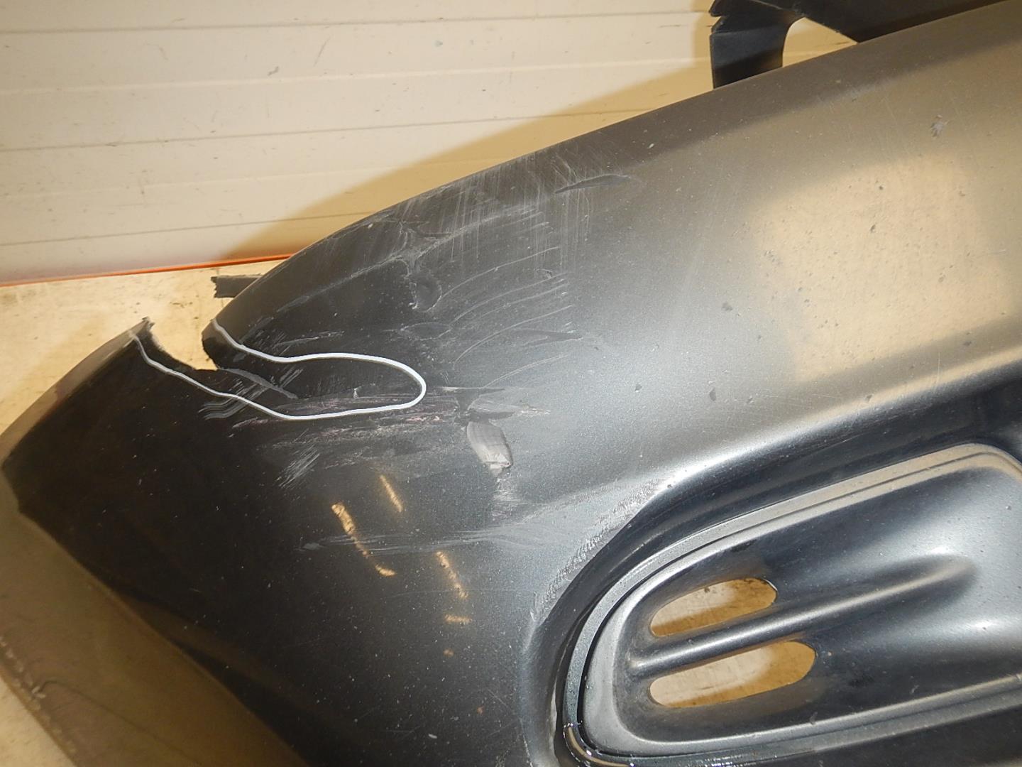 Бампер передний