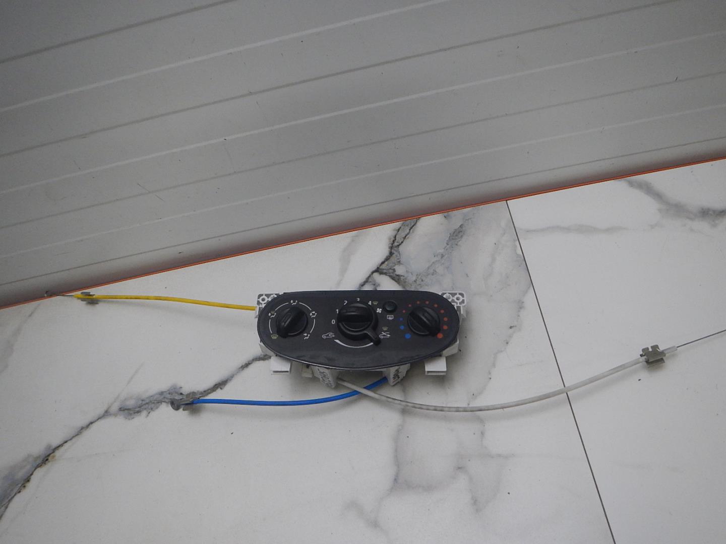 Блок управления климатической установкой