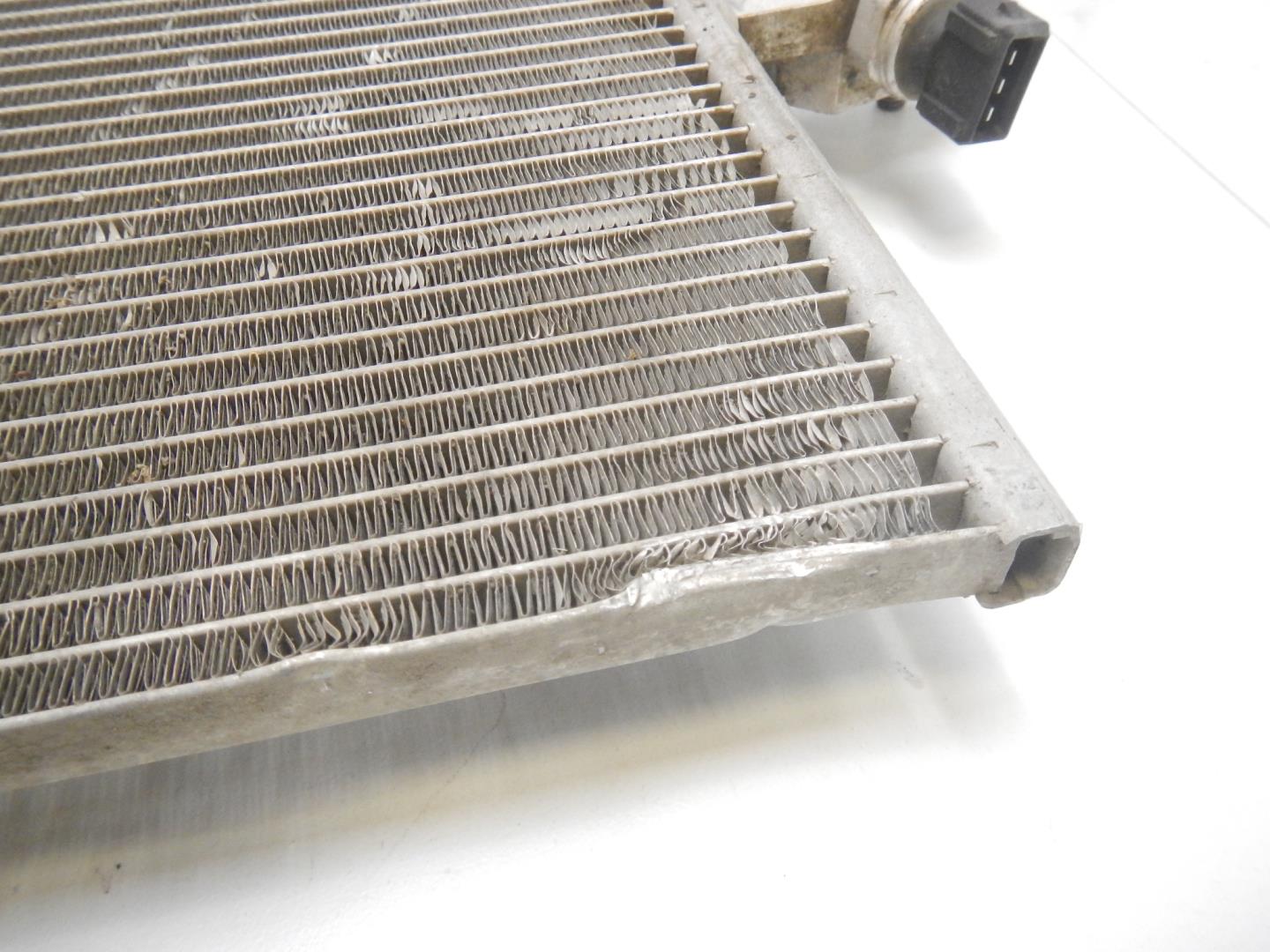 Радиатор кондиционера / конденсер