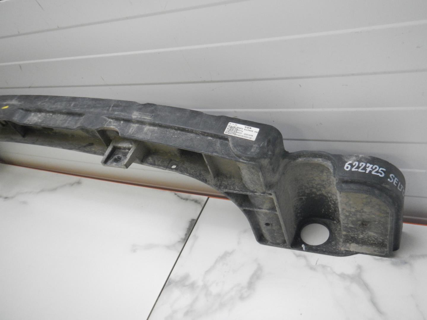 Усилитель заднего бампера