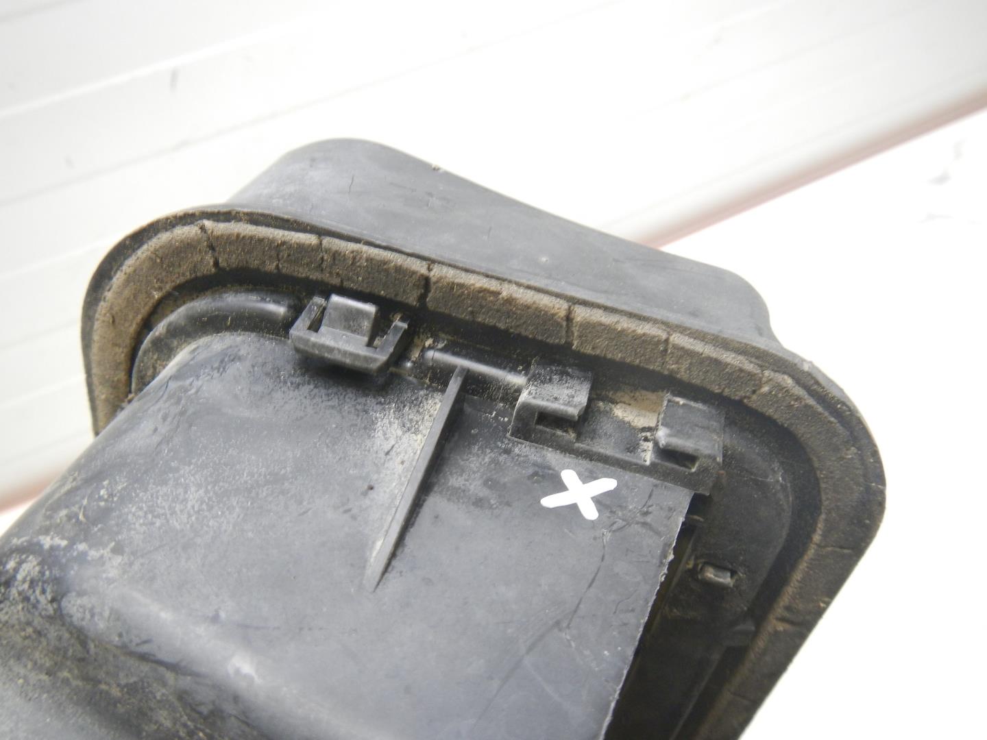 Решетка вентиляционная