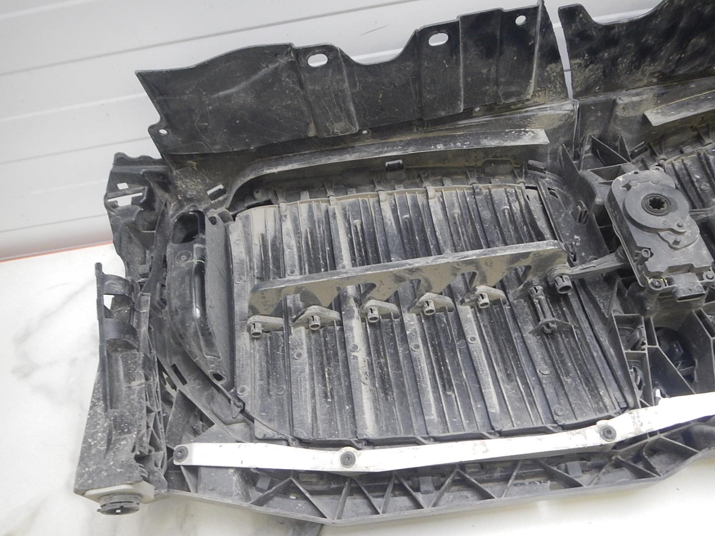 Решетка радиатора