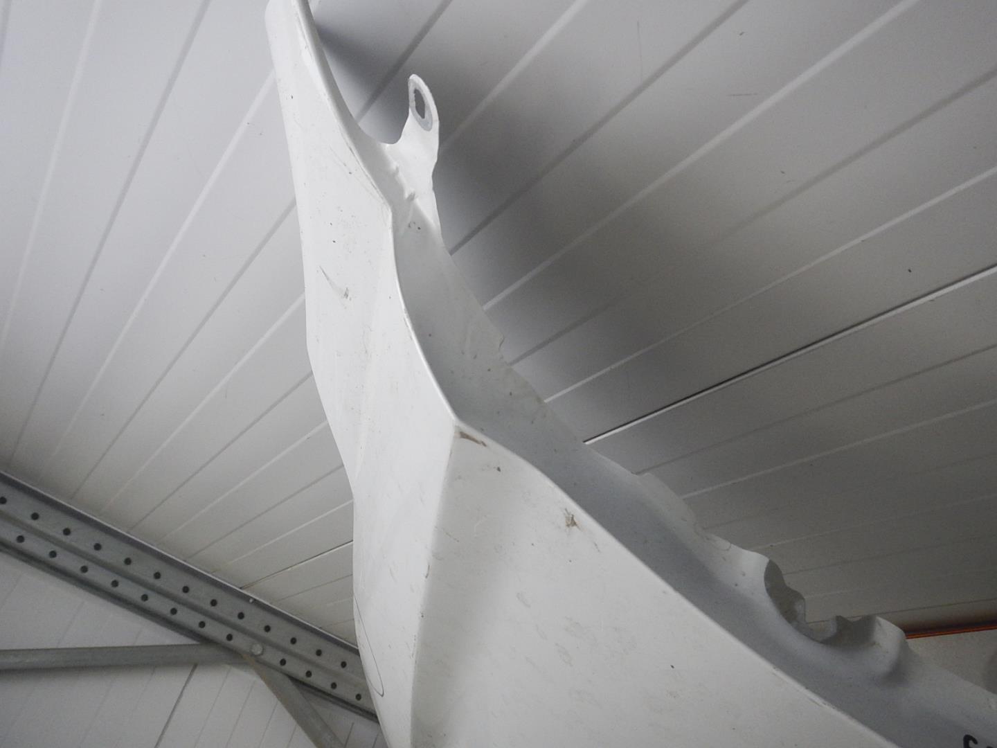 Крыло переднее левое